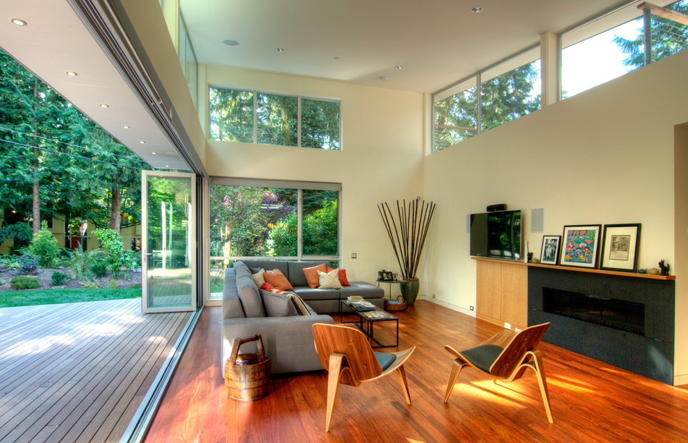 contemporary living room with seattle