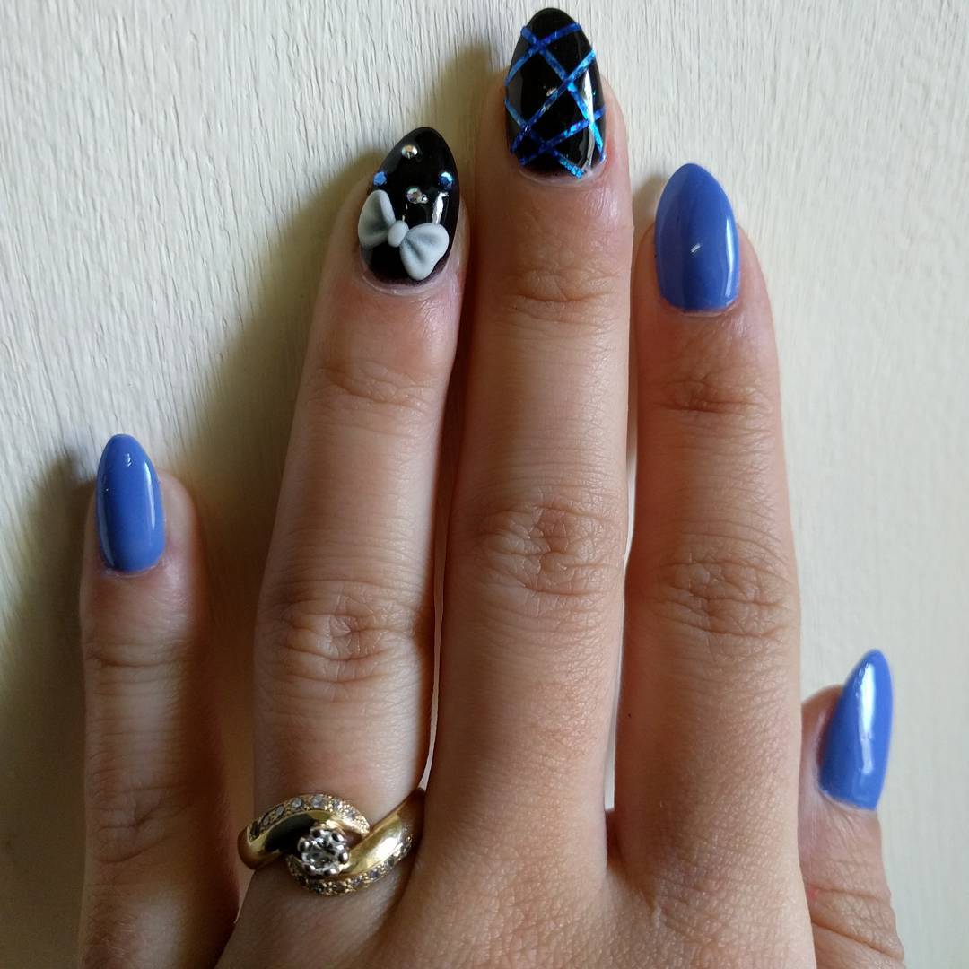 black and blue nail designs