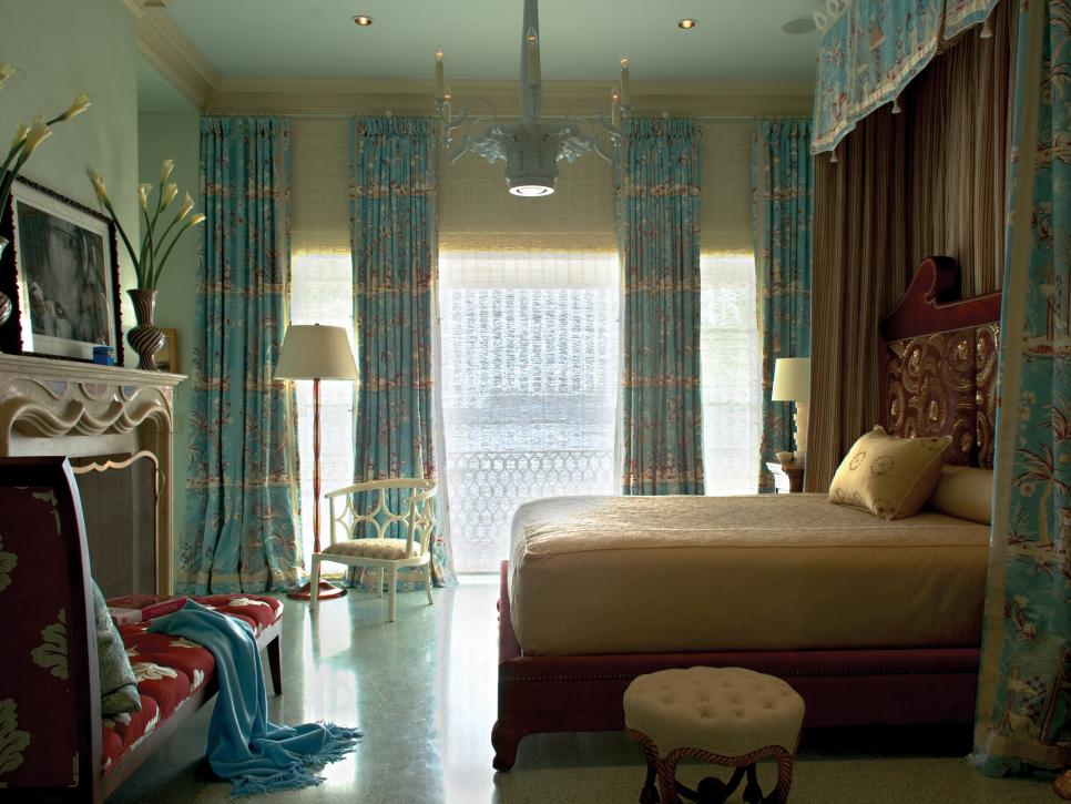 romantic victorian master bedroom design