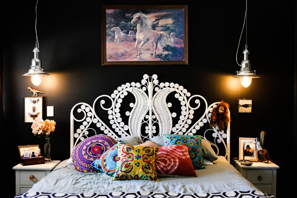 vintage style bright bedroom design idea