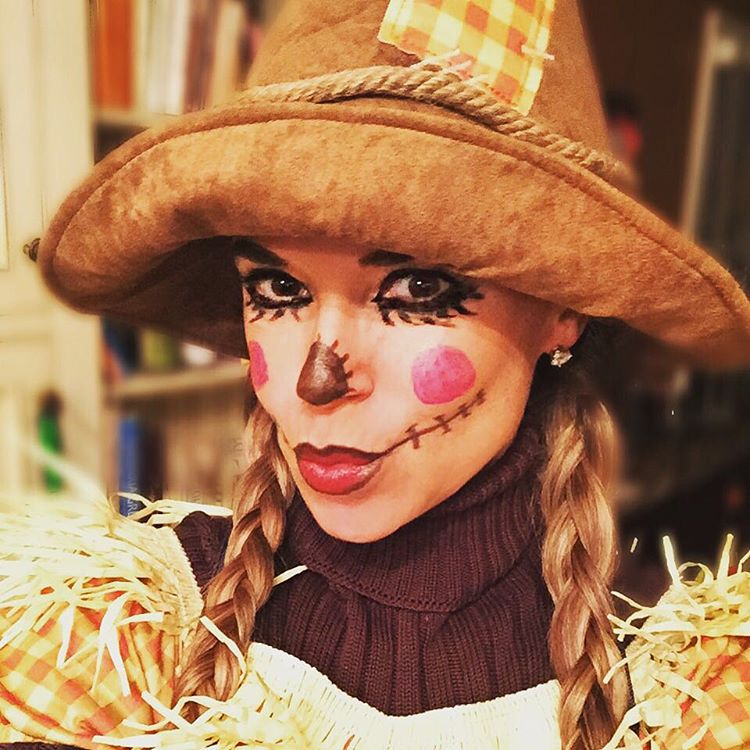 scarecrow hat costume