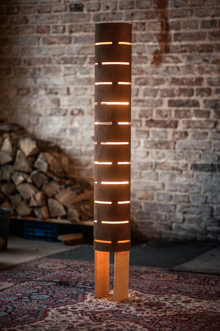 wood texture floor lamp ideas
