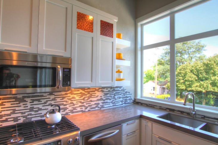 neutral kitchen with quartz countertops