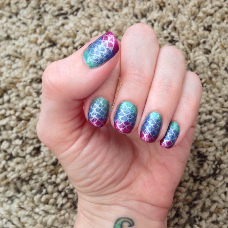 mermaid stamping nail art