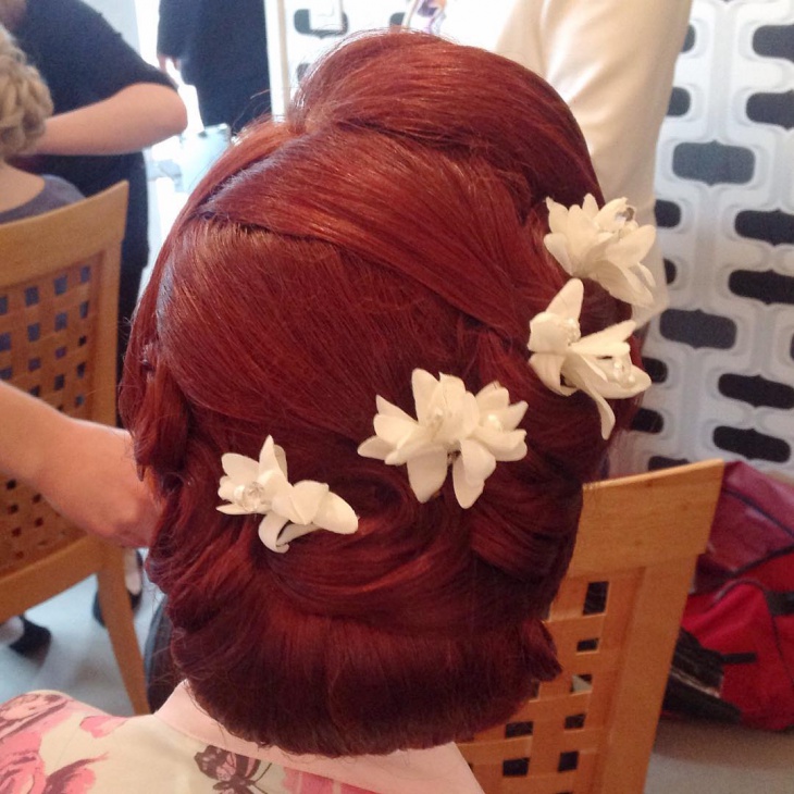 vintage wedding hairstyle for bride