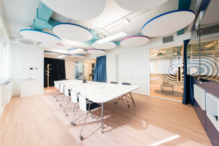 gorgeous conference room design