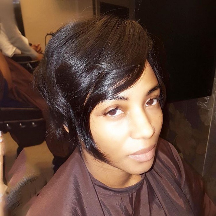 assymentric weave bob hairstyle