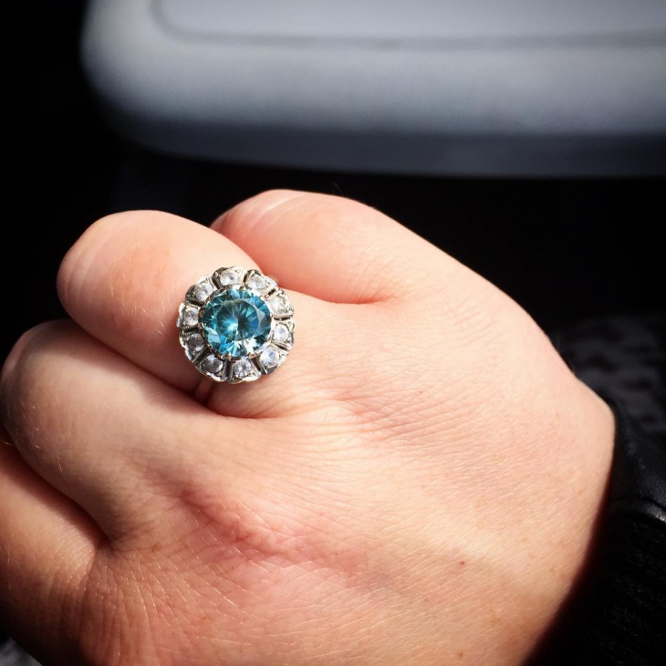 blue stone antique ring