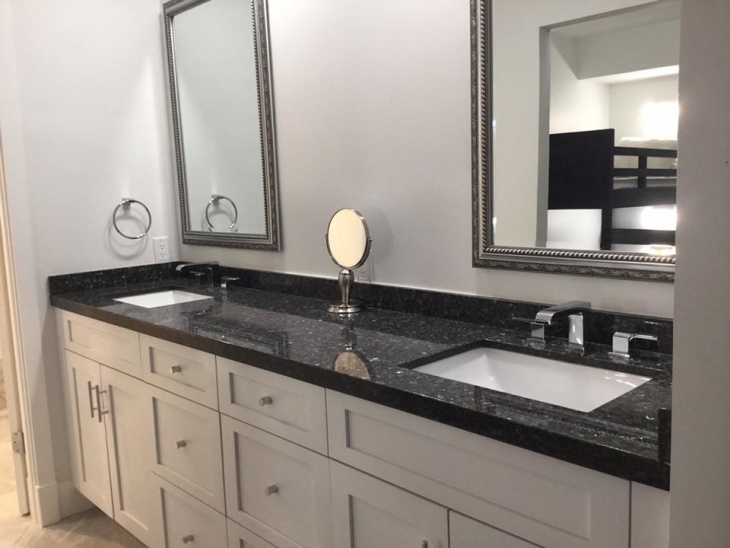 21 Granite Bathroom Countertop Designs, Bathroom Ideas With Granite Countertops