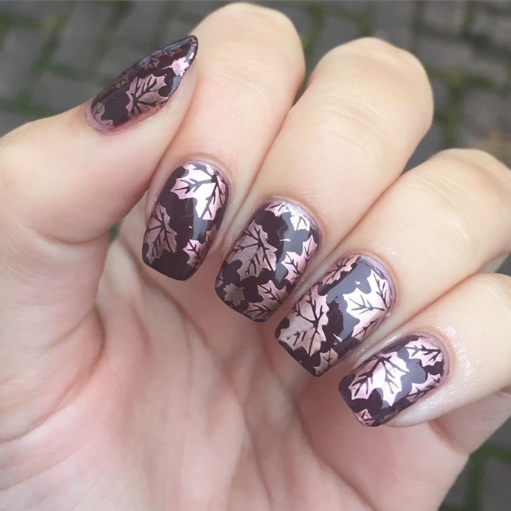 autumn brown nail art
