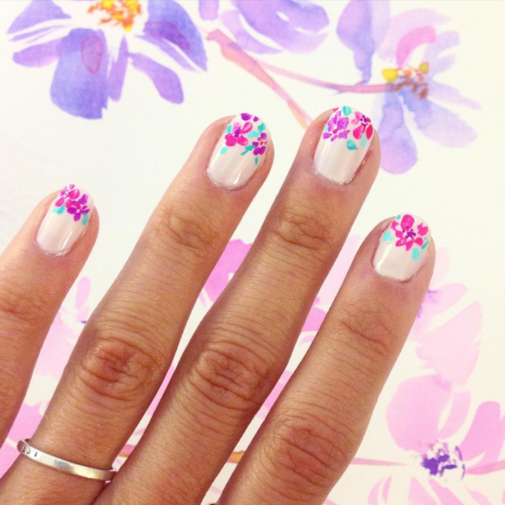 cute flower nail art