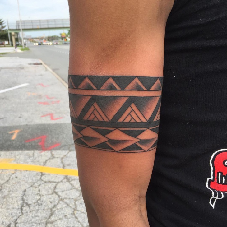 polynesian armband tattoo