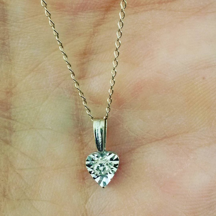 diamond heart pendant design
