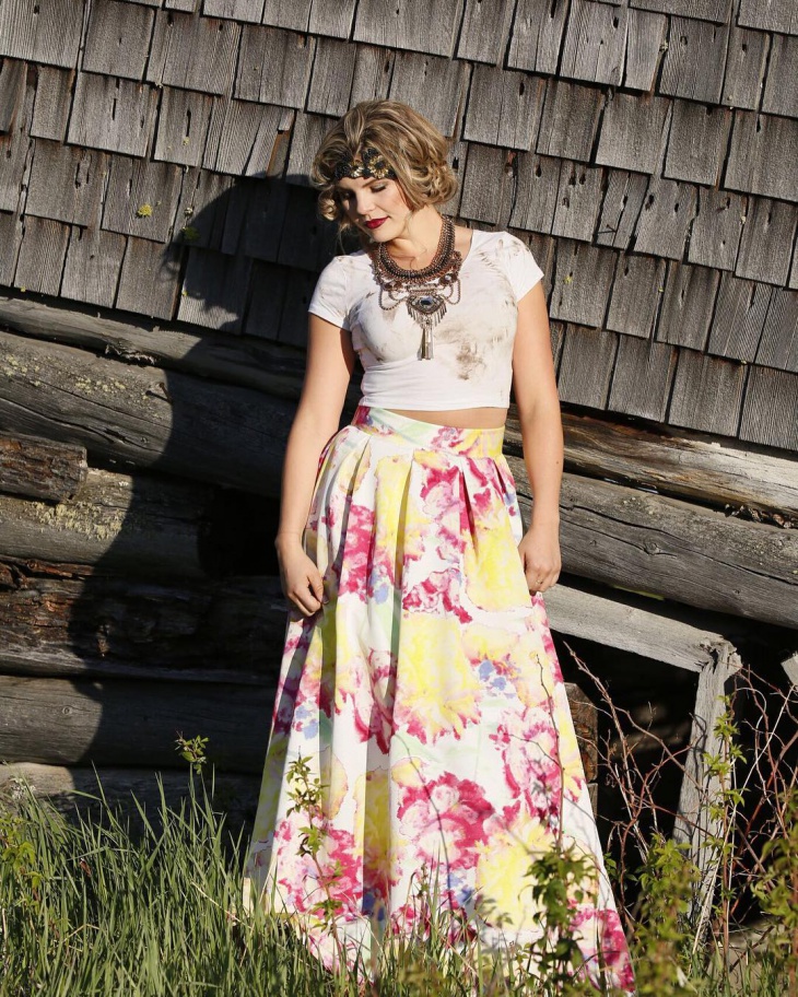 gorgeous long skirt with flower pattern