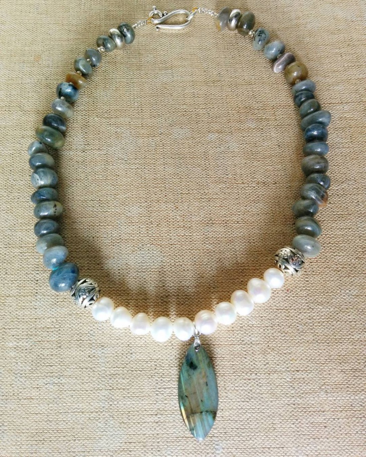 cultured pearl necklace design