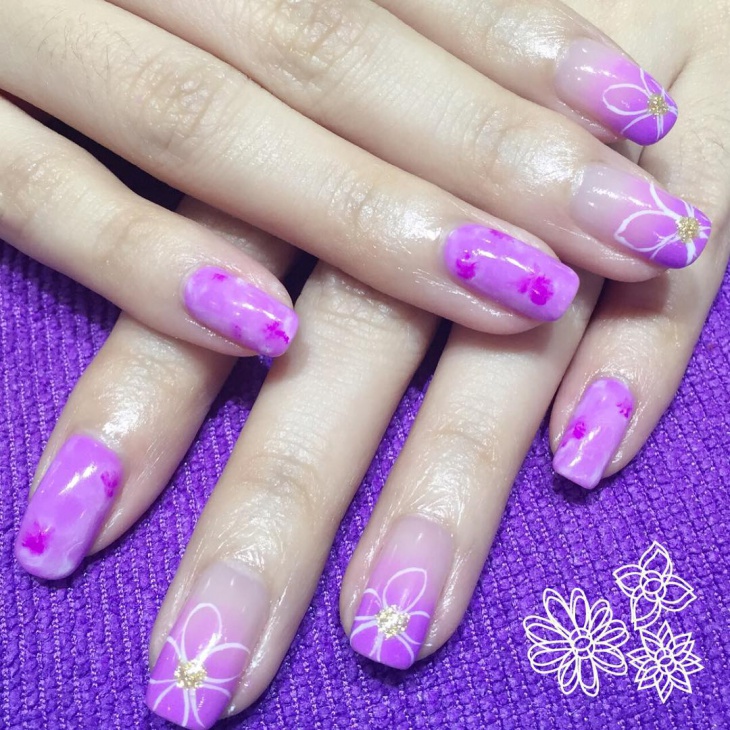 classy purple color nail art