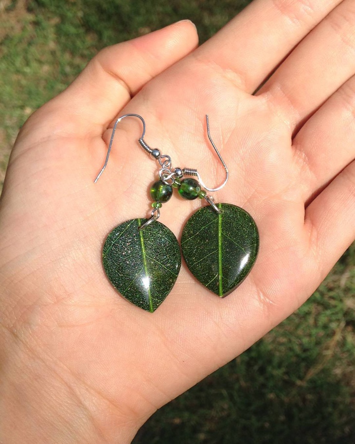 leaf drop earrings design