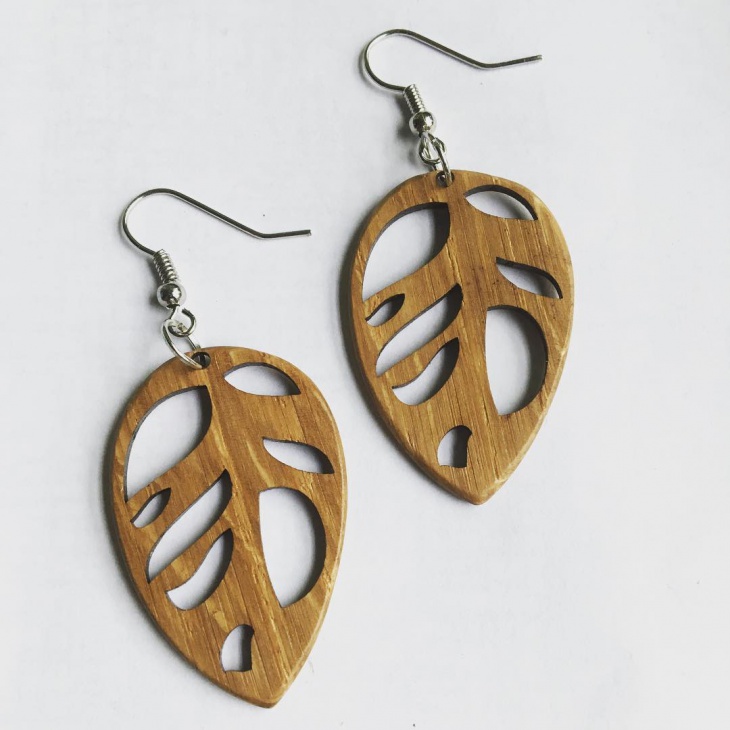 wood work leaf earrings design