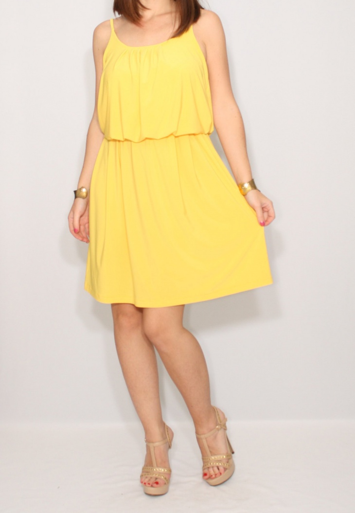yellow color blouson outfit idea