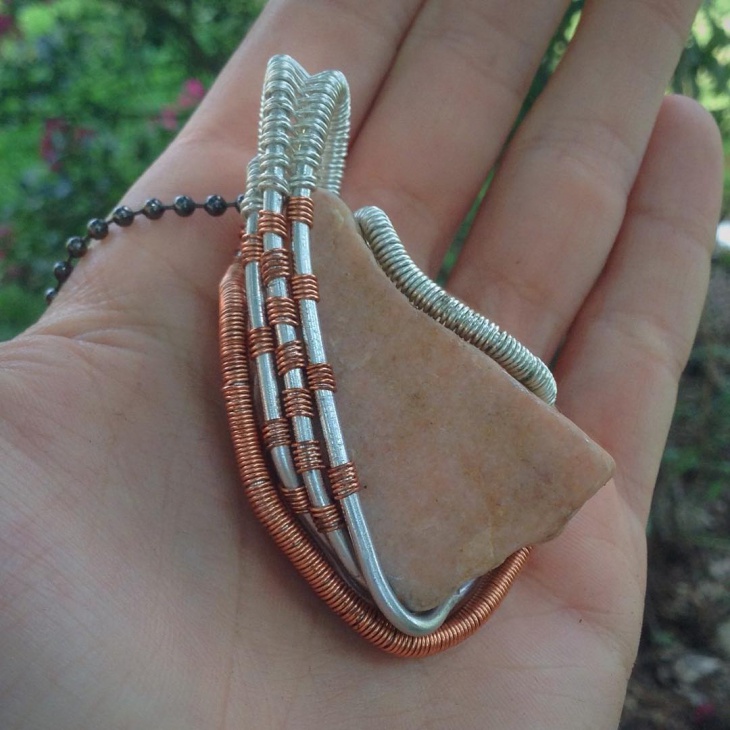 natural stone jewelry idea