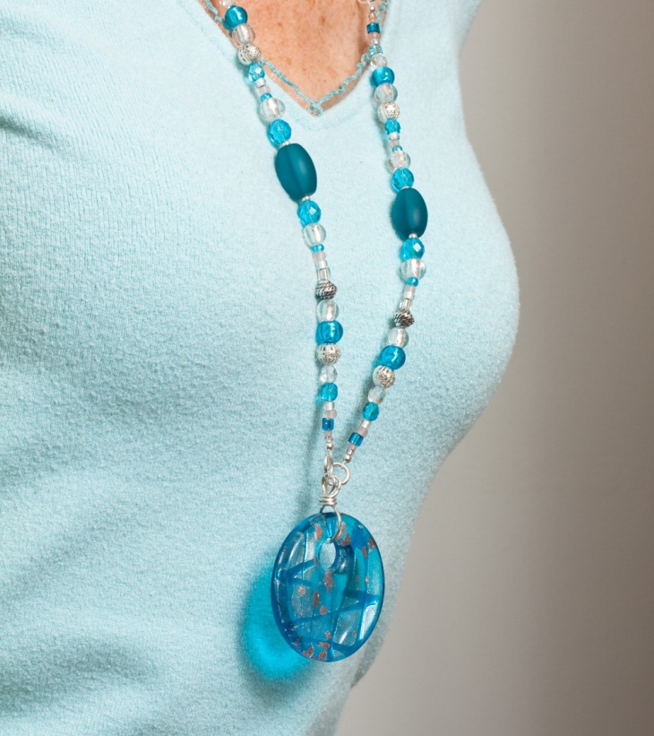crystal beads aquamarine necklace