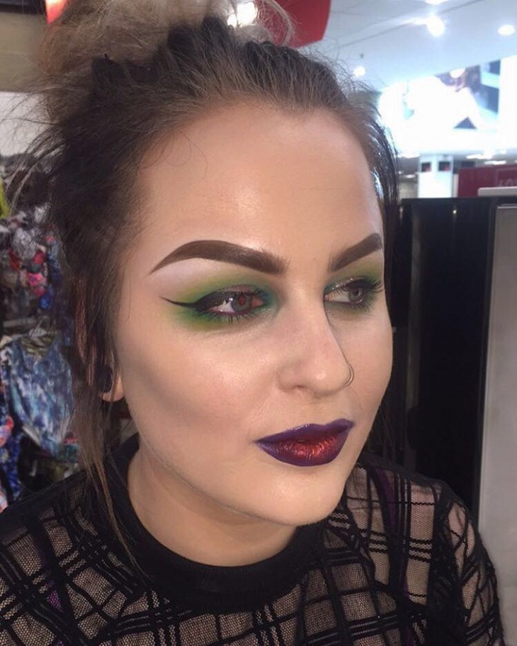 green smokey eye makeup