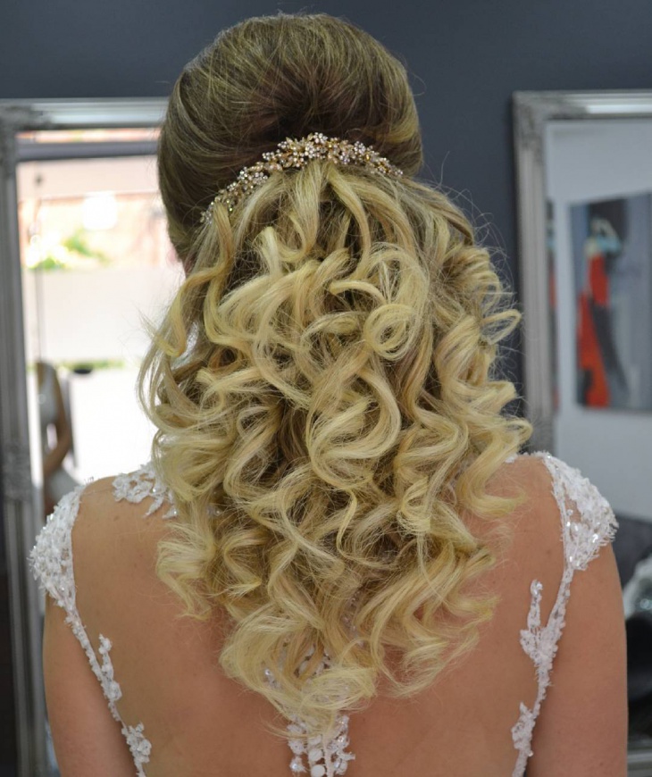 bridal curly weave hairstyle