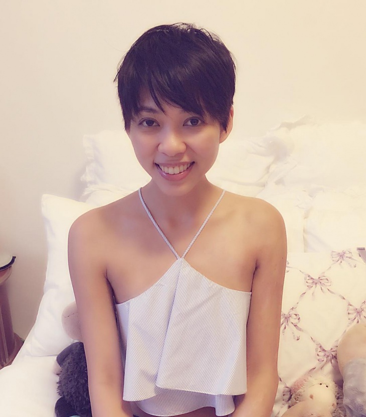 trendy pixie haircut with bangs