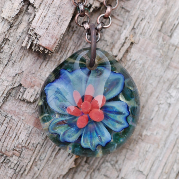 lily borosilicate glass pendant