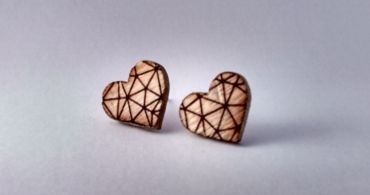 wooden heart stud earrings