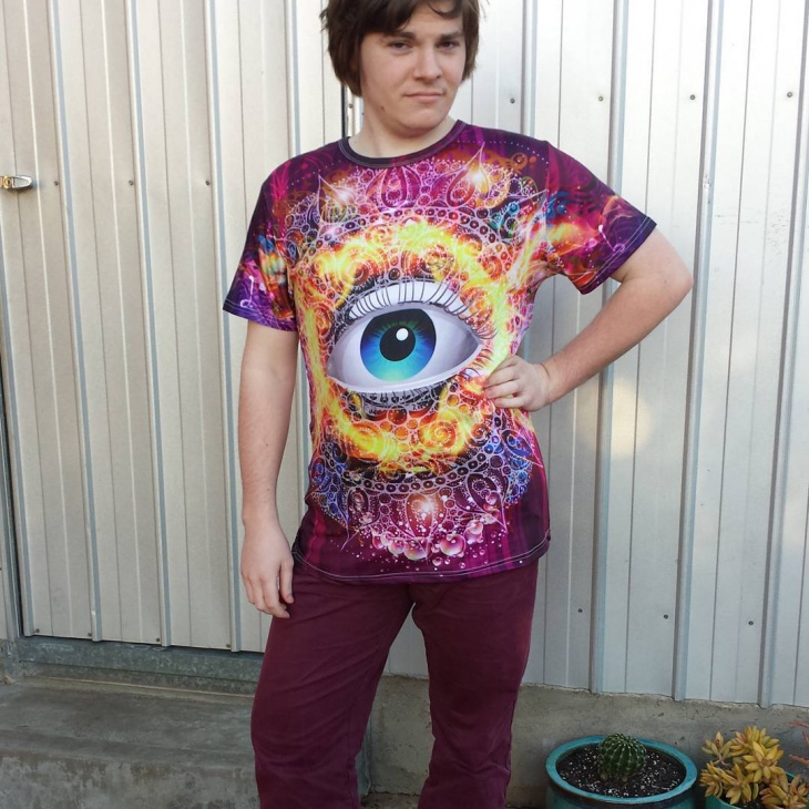 psychedelic eye t shirt