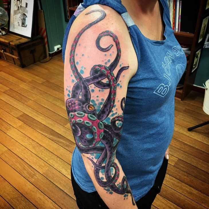 full sleeve squid tattoo