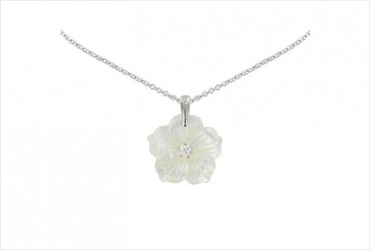 flower pearl pendant necklace