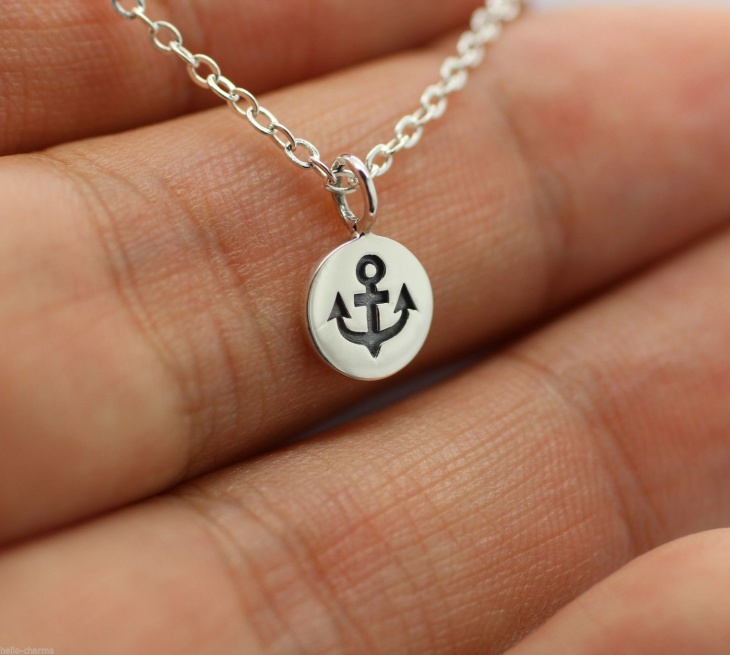 tiny anchor jewelry necklace