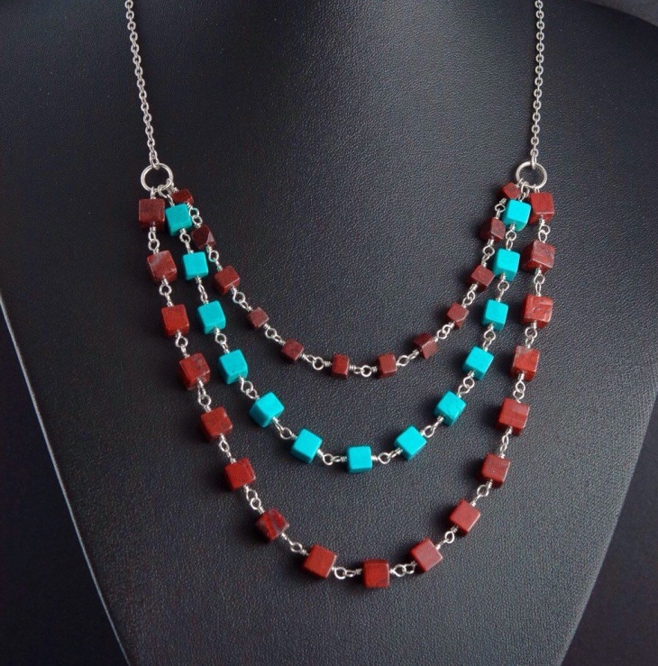 tiered geometric necklace