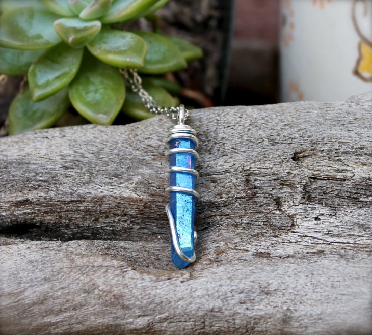 blue crystal hippie necklace