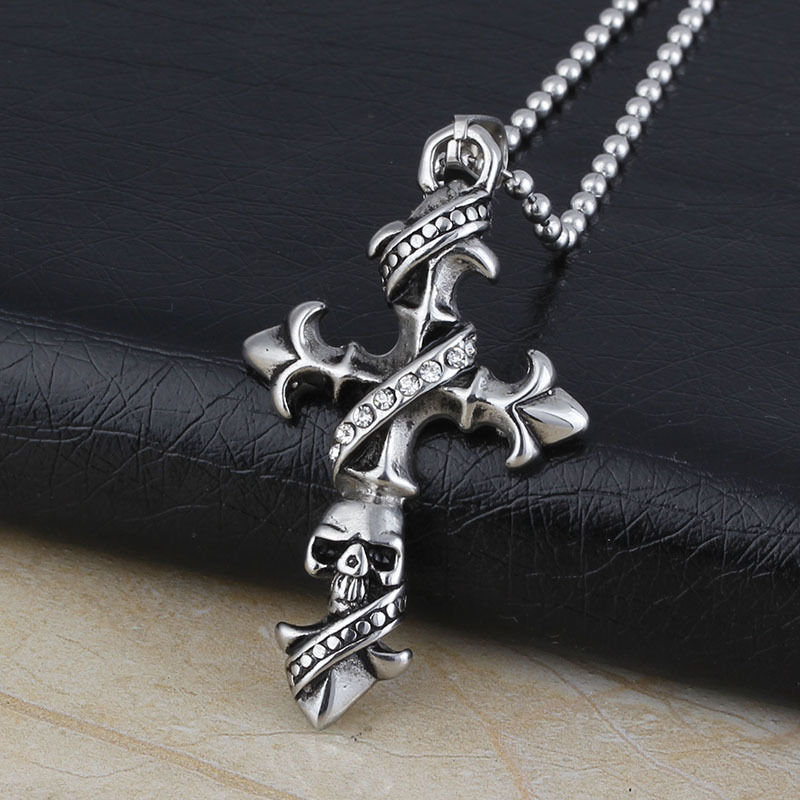 stainless steel skull necklace