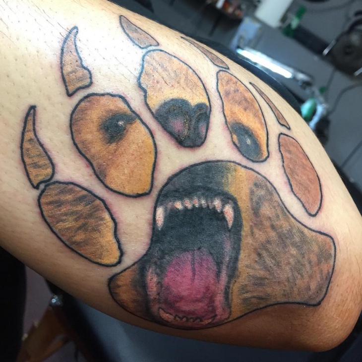 realistic bear claw tattoo