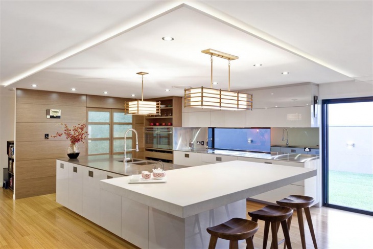 transitional rectangular kitchen