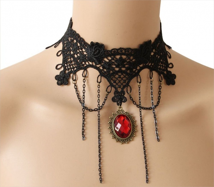 lace collar necklace