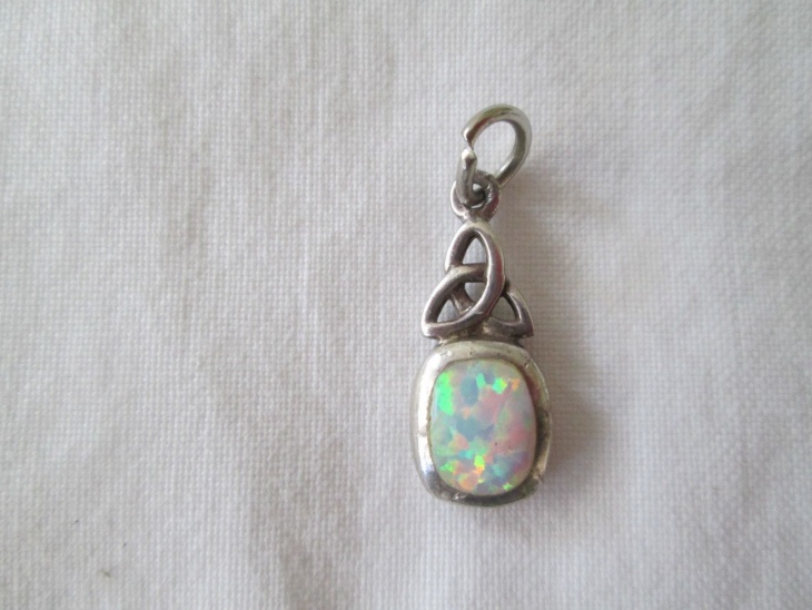 vintage opal pendant