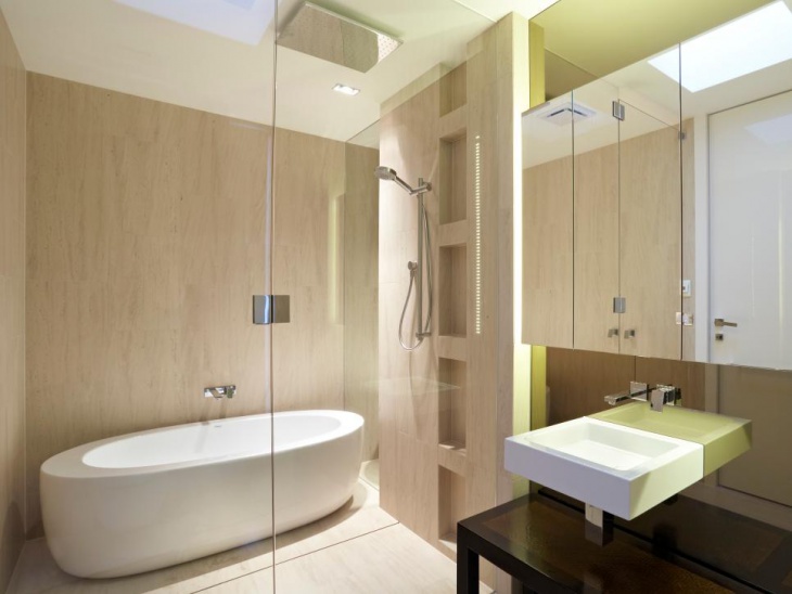 small shower room with bathtub design