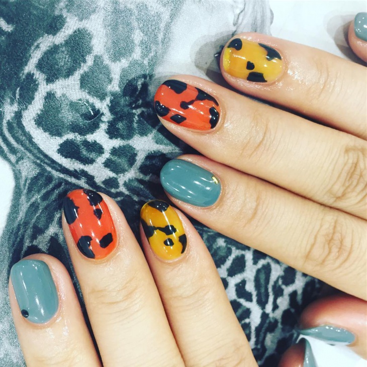 leopard print nail design1