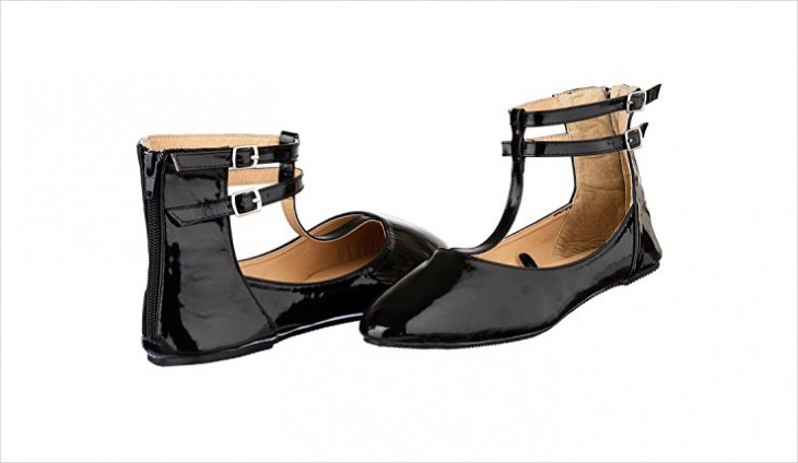 black designer flat shoes