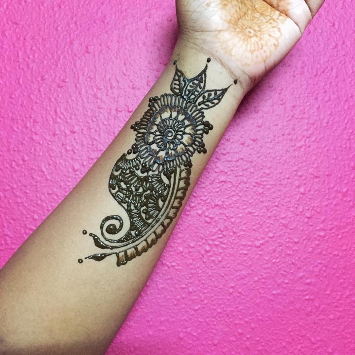inner wrist henna tattoo design
