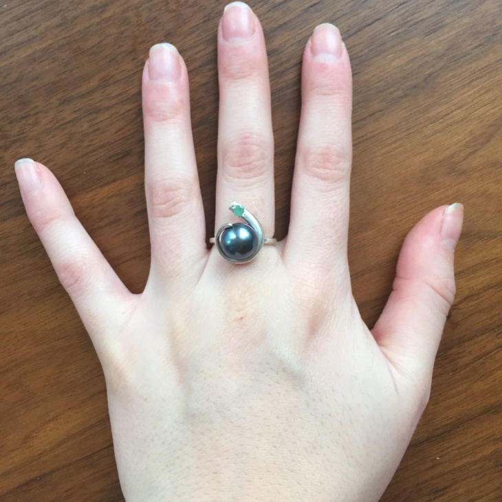 black pearl ring design