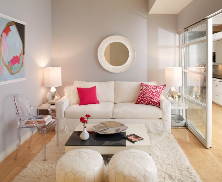 small formal living room idea