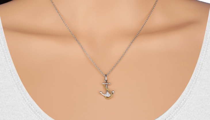 diamond anchor necklace design