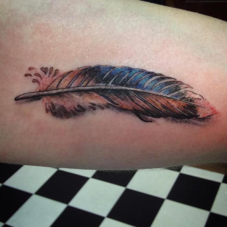 3d natutal feather tattoo