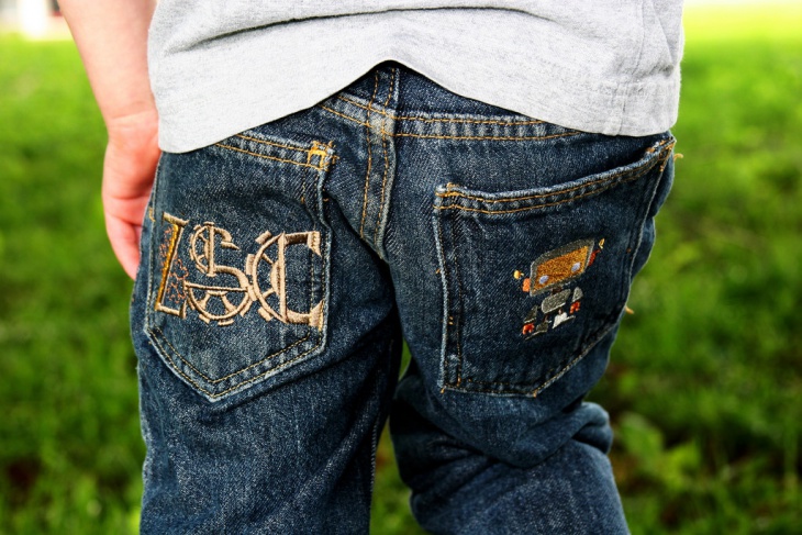 embroidered pocket jeans